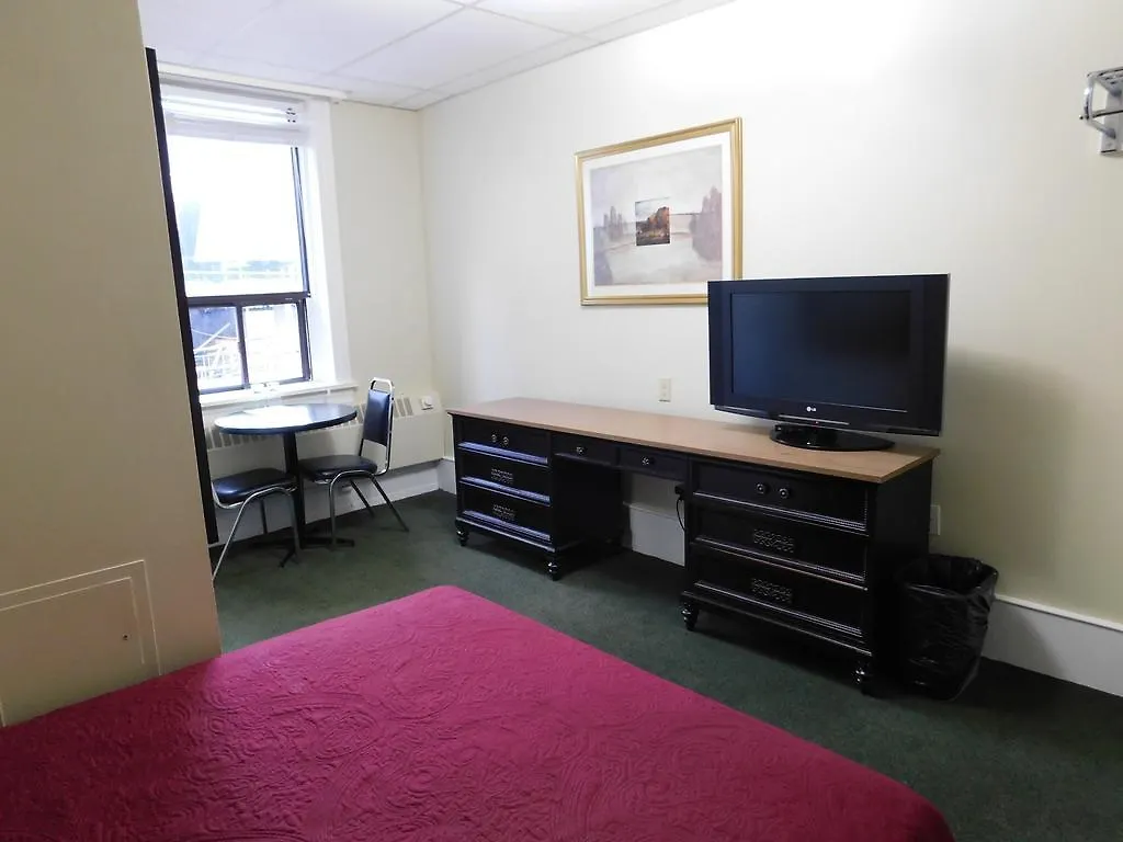 Filmores Hotel Toronto 2*,  Kanada